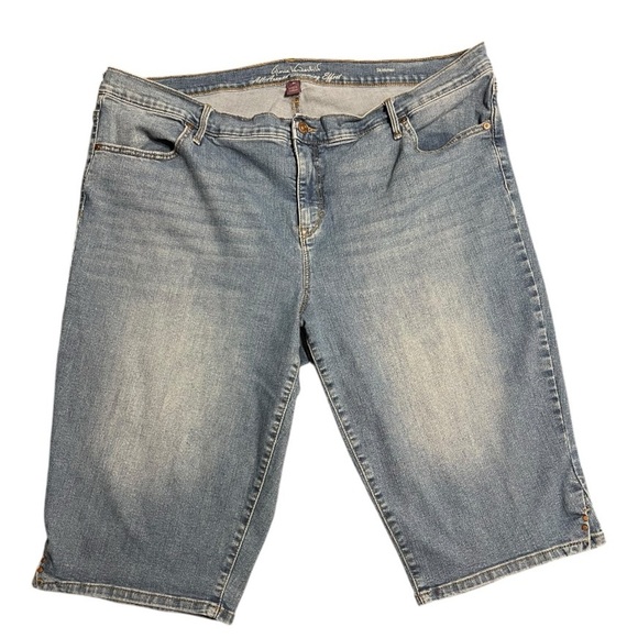 Gloria Vanderbilt Bermuda Denim Shorts Plus Size Amanda Skimmer Pants Stretchy - Picture 1 of 16